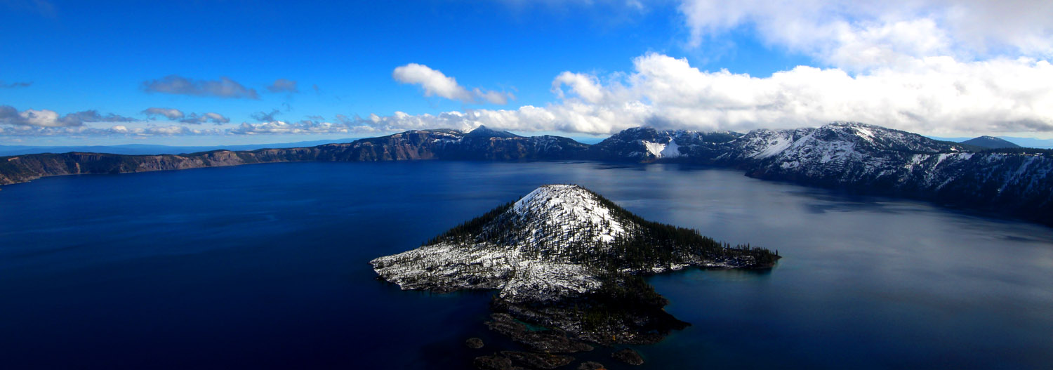 crater lake and wizard island